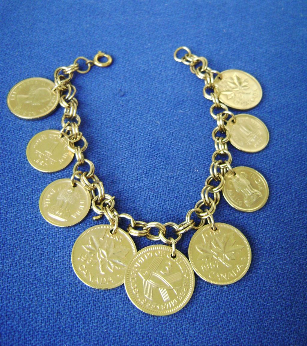 Canadian Gold Tone Coin Bracelet Canadian Gold Tone Coin Bracelet