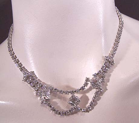 Sweet Vintage Rhinestone Bridal Necklace Sweet Vintage Rhinestone Bridal Necklace
