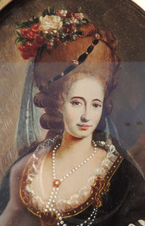 Antique Hand Painted Portrait of Lady on Copper in Oval Frame Antique Hand Painted Portrait of Lady on Copper in Oval Frame