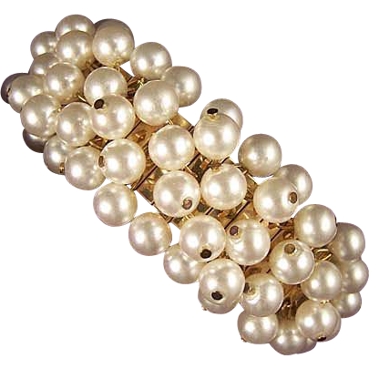 Vintage Cha Cha Expansion Faux Pearl Bead Bracelet Vintage Cha Cha Expansion Faux Pearl Bead Bracelet