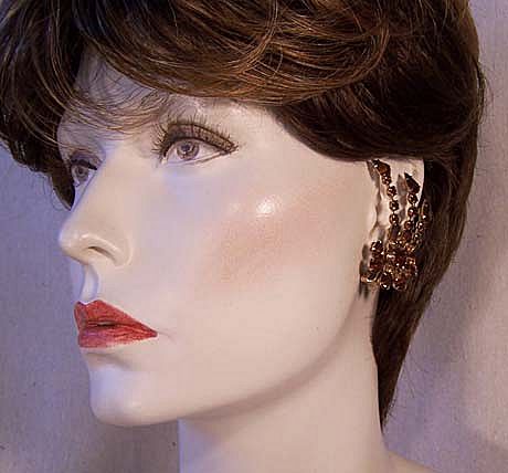 RETRO Vintage Flared Amber Rhinestone Earrings RETRO Vintage Flared Amber Rhinestone Earrings