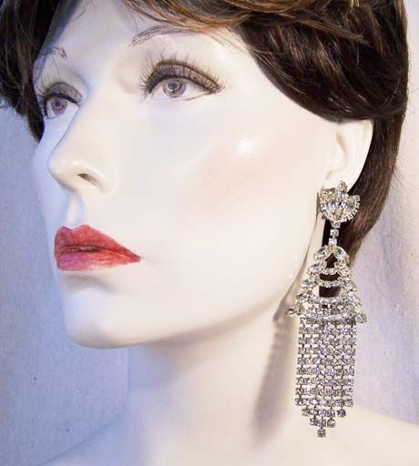OMG Vintage Duster Runway Chandelier Rhinestone Earrings OMG Vintage Duster Runway Chandelier Rhinestone Earrings