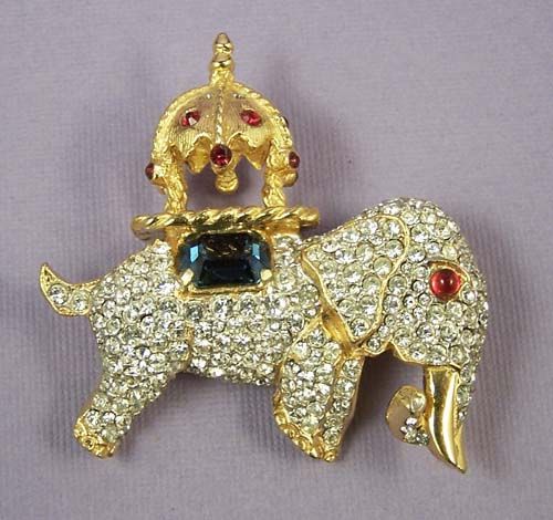 DeNICOLA Vintage Elephant Brooch - Stunning! DeNICOLA Vintage Elephant Brooch - Stunning!