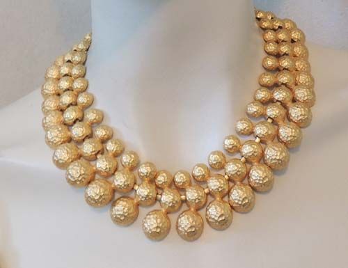 Magnificent NAPIER Vintage Runway Gold Necklace and Bracelet Set - Signed Magnificent NAPIER Vintage Runway Gold Necklace and Bracelet Set - Signed