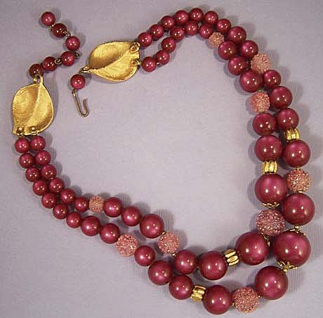 STAR Vintage Raspberry Moon Glow Bead Necklace STAR Vintage Raspberry Moon Glow Bead Necklace