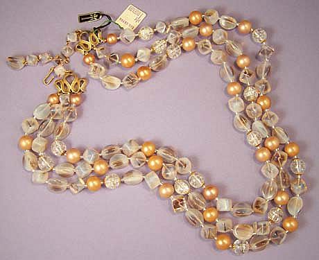 TRIFARI Pale Peach & Cream Glass Bead Necklace Earrings & Bracelet - Luscious Vintage Never Worn Full Parure TRIFARI Pale Peach & Cream Glass Bead Necklace Earrings & Bracelet - Luscious Vintage Never Worn Full Parure