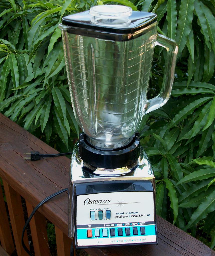 Vintage Osterizer Pulse Matic 16 Blender Vintage Osterizer Pulse Matic 16 Blender