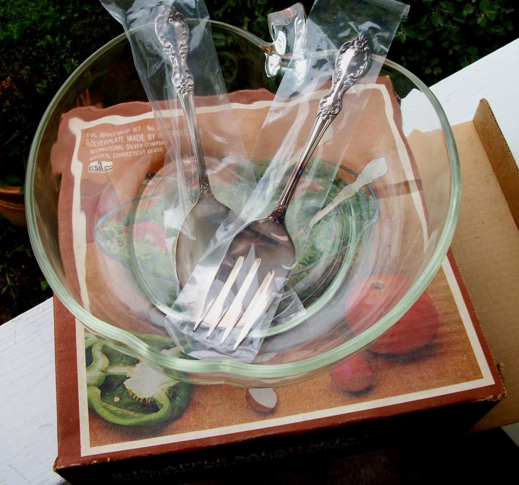 3 Piece Apple Salad Set, International Silver, New In Box 3 Piece Apple Salad Set, International Silver, New In Box