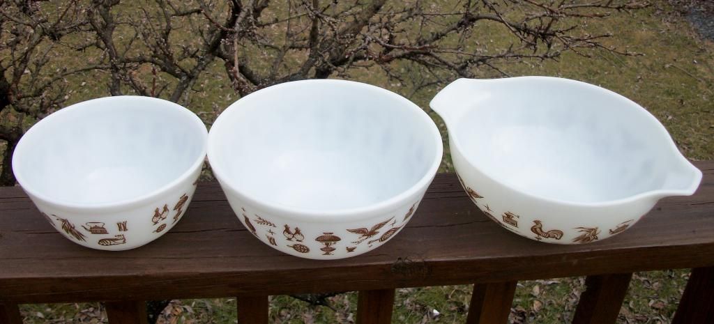 Set Of 3 Pyrex Early American Bowls Set Of 3 Pyrex Early American Bowls