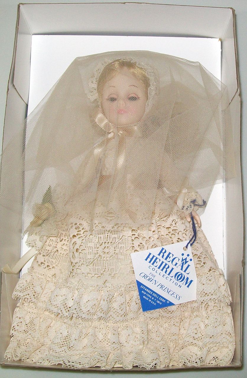 Effanbee Regal Heirloom Collection Crown Princess in Original Box Effanbee Regal Heirloom Collection Crown Princess in Original Box