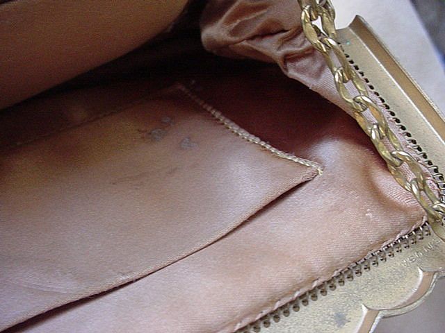 Vintage Whiting & Davis Gold Tone Metal Mesh Purse Vintage Whiting & Davis Gold Tone Metal Mesh Purse