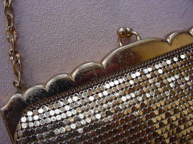 Vintage Whiting & Davis Gold Tone Metal Mesh Purse Vintage Whiting & Davis Gold Tone Metal Mesh Purse