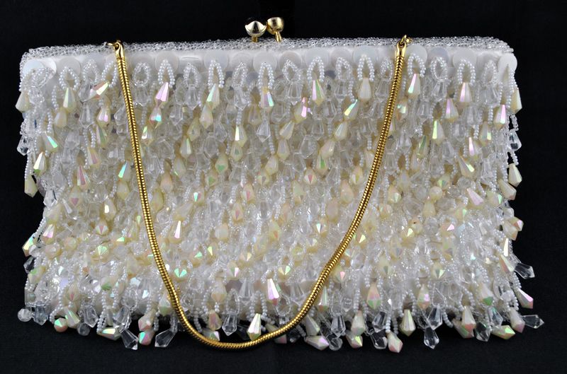 1950's 1950s Vintage Bridal Designer White Pearl Beaded Purse Handmade in Hong Kong LaRegale 1950's 1950s Vintage Bridal Designer White Pearl Beaded Purse Handmade in Hong Kong LaRegale