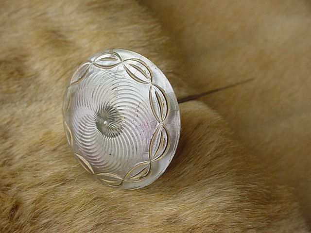 Victorian Art Glass Hatpin Victorian Art Glass Hatpin