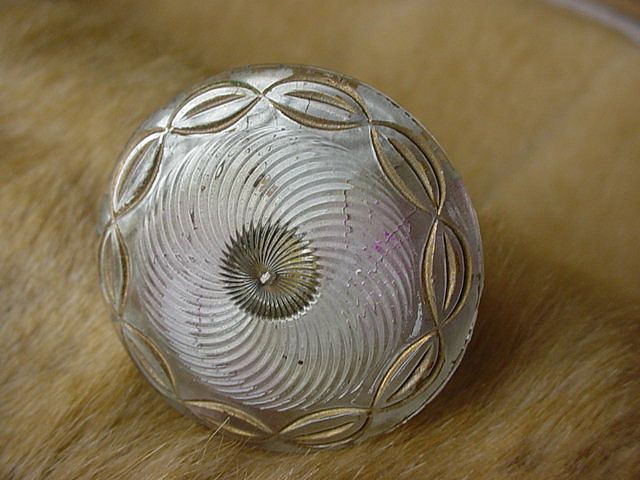 Victorian Art Glass Hatpin Victorian Art Glass Hatpin
