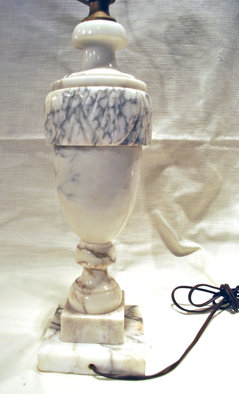 FREE SHIPPING 1950's 1950s Classic White Marble Table Lamp Shabby Chic Paris Apartment Home Decor FREE SHIPPING 1950's 1950s Classic White Marble Table Lamp Shabby Chic Paris Apartment Home Decor
