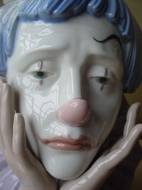 Large Retired Lladro Porcelain Jester Clown Head 5129 w/base Large Retired Lladro Porcelain Jester Clown Head 5129 w/base