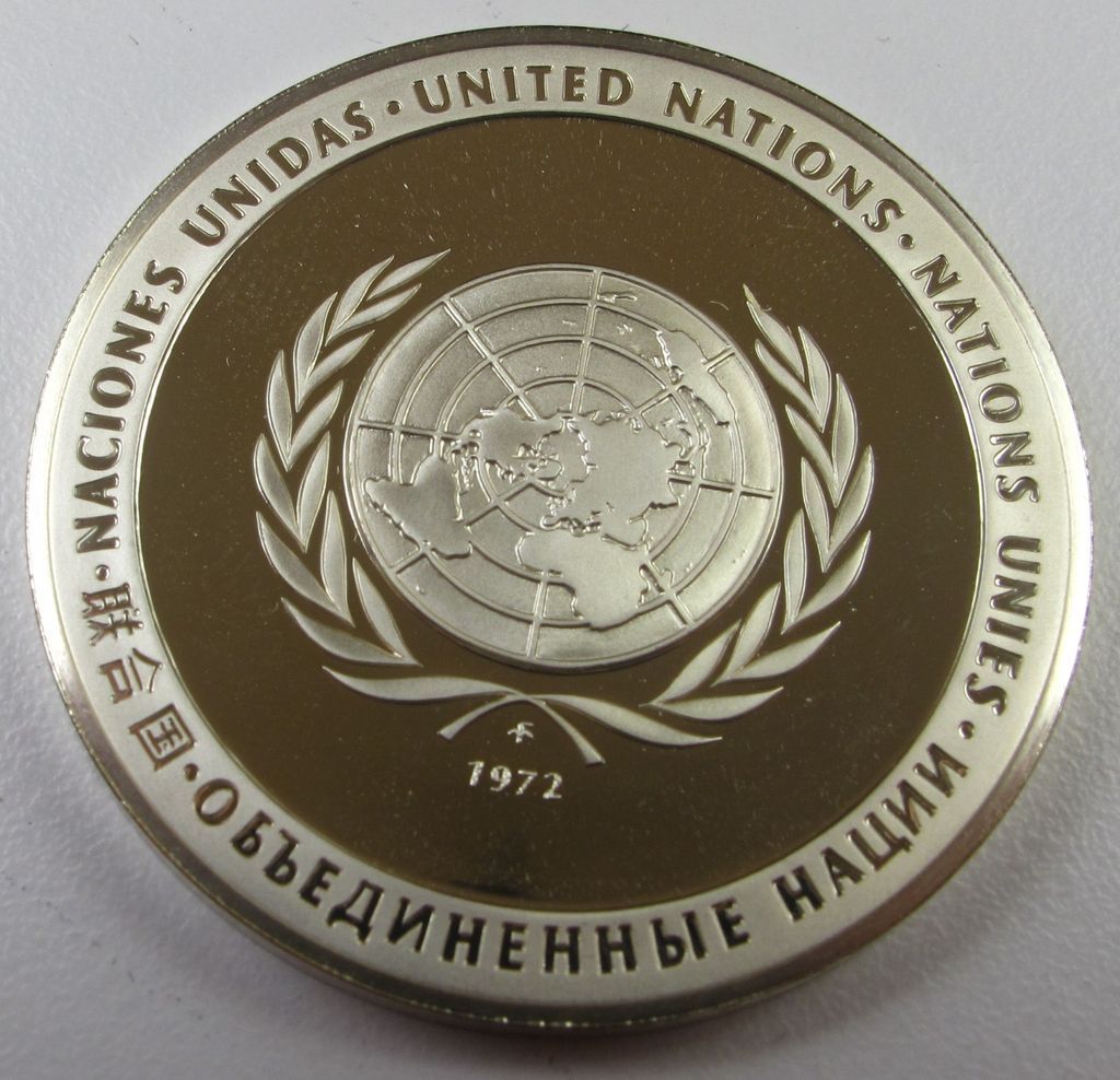 intage 1972 Sterling Silver Round Bullion - United Nations - Peace intage 1972 Sterling Silver Round Bullion - United Nations - Peace