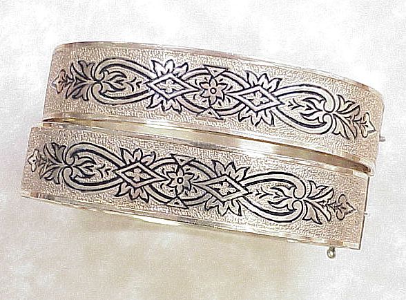 Victorian Taille d' Epergne Wedding Cuff Bracelets Victorian Taille d' Epergne Wedding Cuff Bracelets
