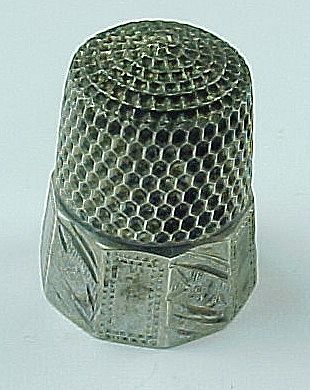 Estate Sterling Diamond Cut Size 5 Thimble Estate Sterling Diamond Cut Size 5 Thimble