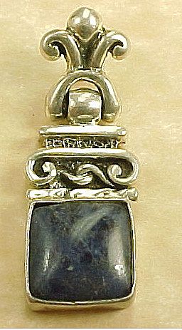 Estate Intricate Beautiful Square Lapis Pendant Estate Intricate Beautiful Square Lapis Pendant