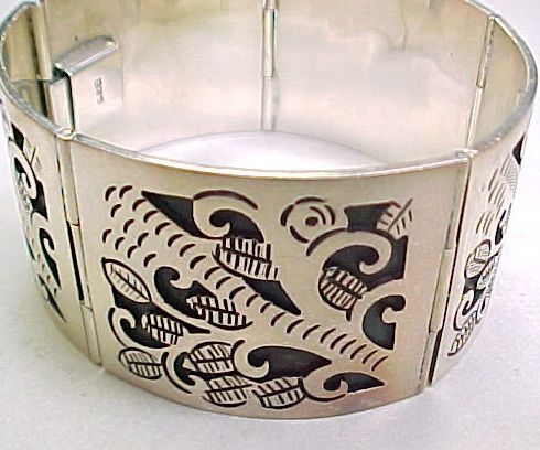 Vintage WIDE Sterling Silver Bracelet Etched ORGANIC Tree Motif Vintage WIDE Sterling Silver Bracelet Etched ORGANIC Tree Motif