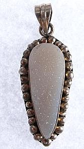 Beautiful Sterling Large White Drusy Pendant... Fancy... Beautiful Sterling Large White Drusy Pendant... Fancy...