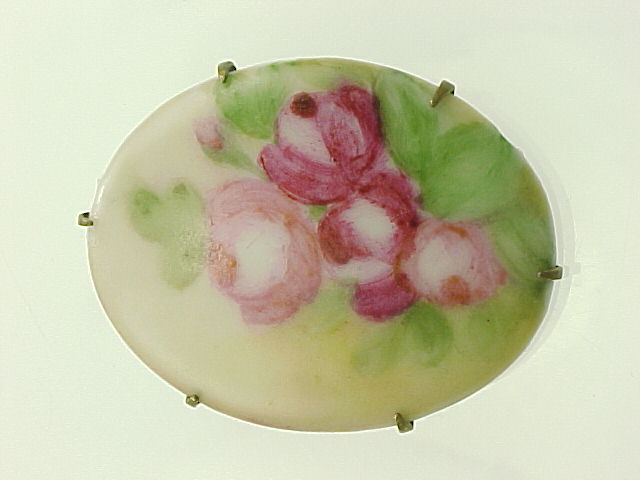 Late Victorian Hand Painted Floral Brooch Late Victorian Hand Painted Floral Brooch