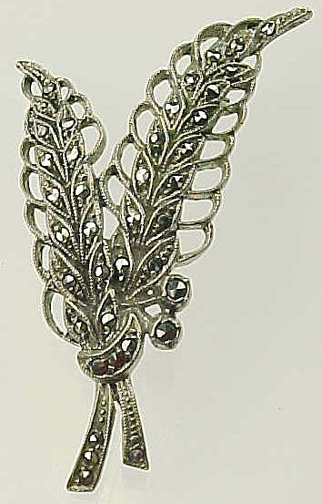 800 Silver & Marcasite Pin / Brooch ~ Wheat or Leaf Spray 800 Silver & Marcasite Pin / Brooch ~ Wheat or Leaf Spray