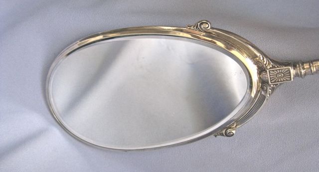 DECO Era Sterling Long Handle Hand Mirror DECO Era Sterling Long Handle Hand Mirror
