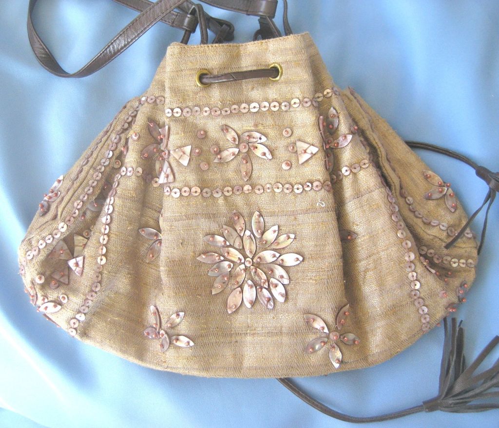 Vintage MOYNA Raw Silk Shell Drawstring Purse Vintage MOYNA Raw Silk Shell Drawstring Purse