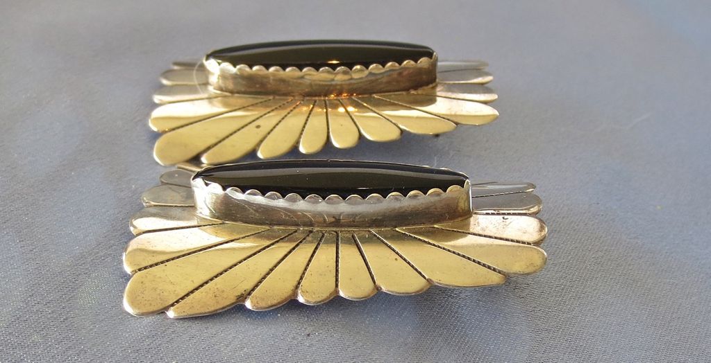 Large Modernist NAVAJO Sterling Black Onyx Earrings Large Modernist NAVAJO Sterling Black Onyx Earrings
