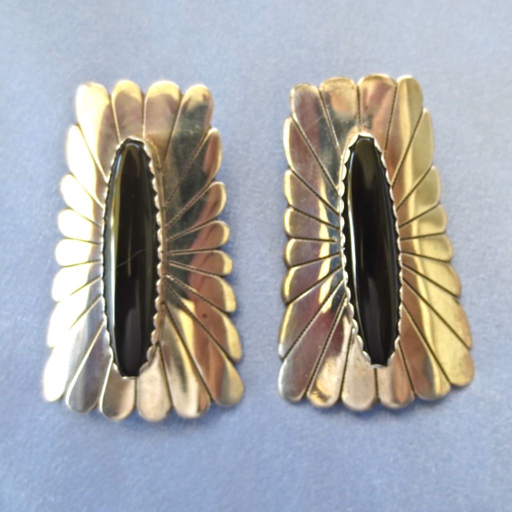 Xtra Large NAVAJO Modernist Sterling Black Onyx Ring Xtra Large NAVAJO Modernist Sterling Black Onyx Ring