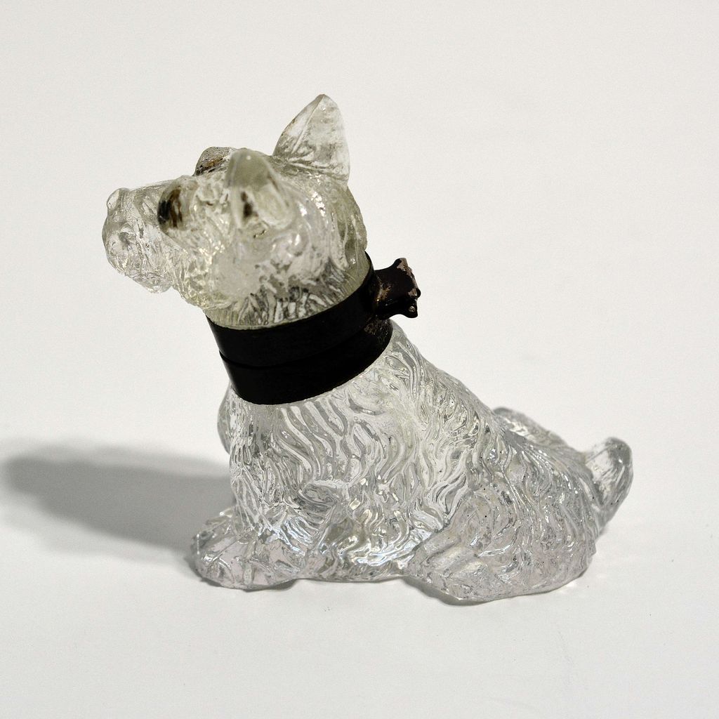 glass scottie dog figurine