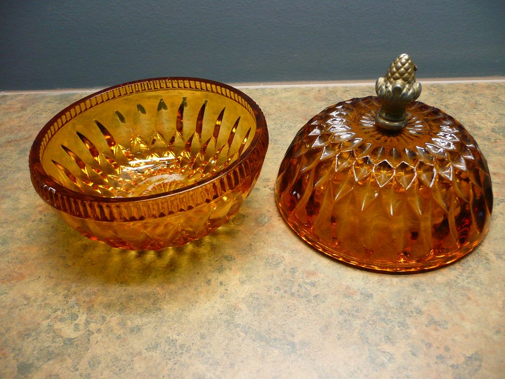 Amber Diamond Point Covered Candy Dish With Metal Acorn Finial Amber Diamond Point Covered Candy Dish With Metal Acorn Finial
