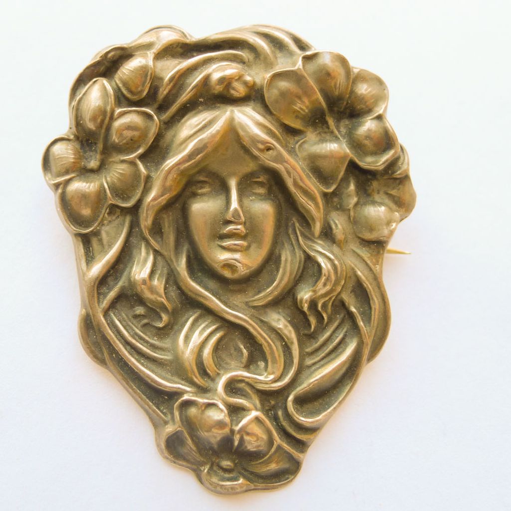 Antique Art Nouveau Sterling Top Huge Brooch - Circa 1900 Antique Art Nouveau Sterling Top Huge Brooch - Circa 1900