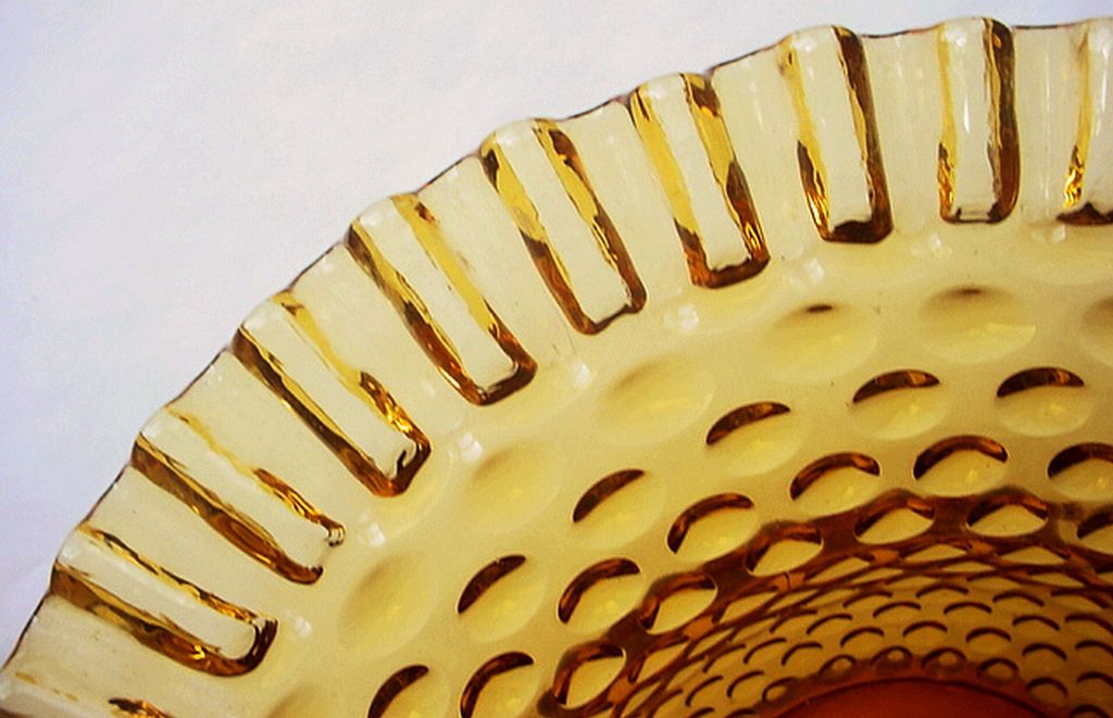 Vintage Fenton Glass Basket Colonial Amber Hobnail Crimped Edge Vintage Fenton Glass Basket Colonial Amber Hobnail Crimped Edge