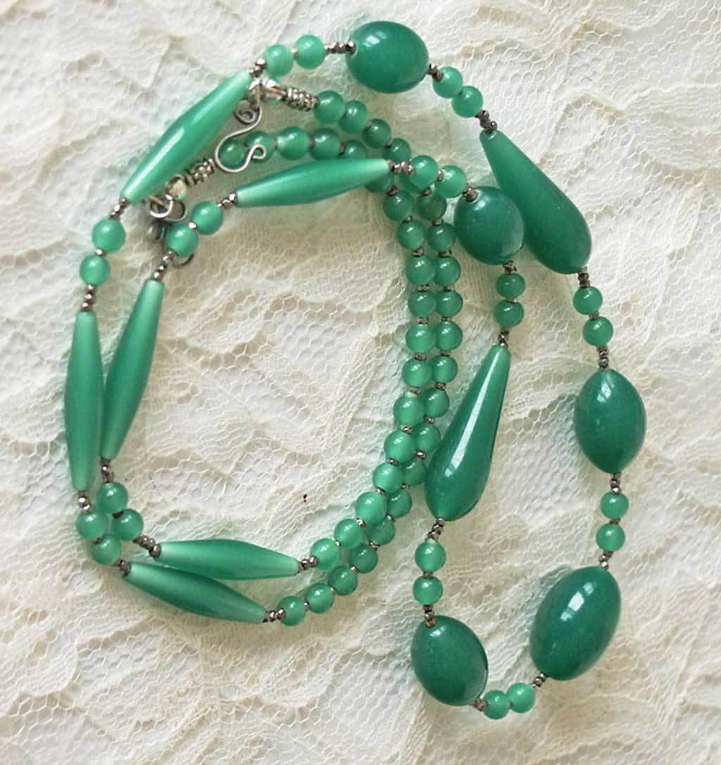 Deco era Jade Green l 30 inch Glass Bead Necklace Deco era Jade Green l 30 inch Glass Bead Necklace