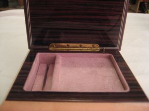 Italian Wooden Vintage Music Box Italian Wooden Vintage Music Box