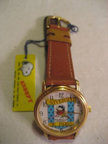 Snoopy Unique Dial Vintage Watch Snoopy Unique Dial Vintage Watch