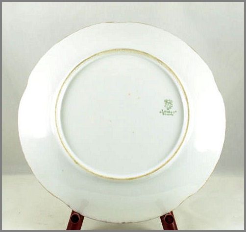 Jaeger Bavaria "Louise" Artist Signed Plate Jaeger Bavaria "Louise" Artist Signed Plate
