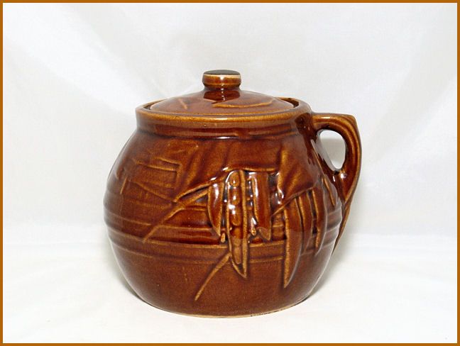 McCoy Pottery Bean Pot Ca. 1940 Decorated With Beans McCoy Pottery Bean Pot Ca. 1940 Decorated With Beans