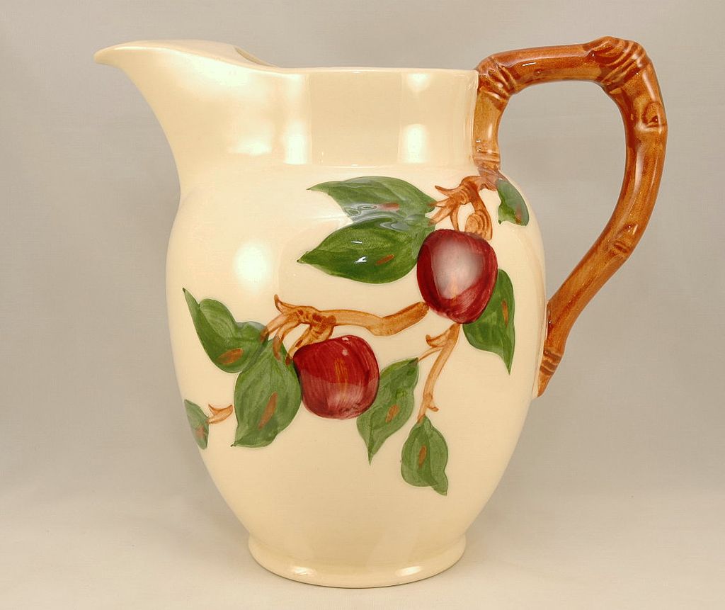 Franciscan Ware Apple 64 Ounce Water Pitcher Ca. 1940-48 Franciscan Ware Apple 64 Ounce Water Pitcher Ca. 1940-48