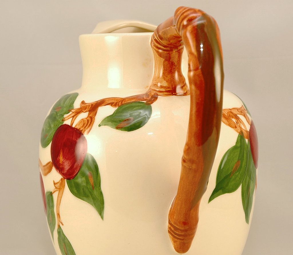 Franciscan Ware Apple 64 Ounce Water Pitcher Ca. 1940-48 Franciscan Ware Apple 64 Ounce Water Pitcher Ca. 1940-48