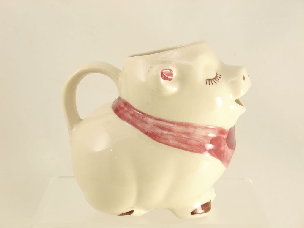 Shawnee Smiley Pig Cloverbud Creamer C. 1940 Shawnee Smiley Pig Cloverbud Creamer C. 1940