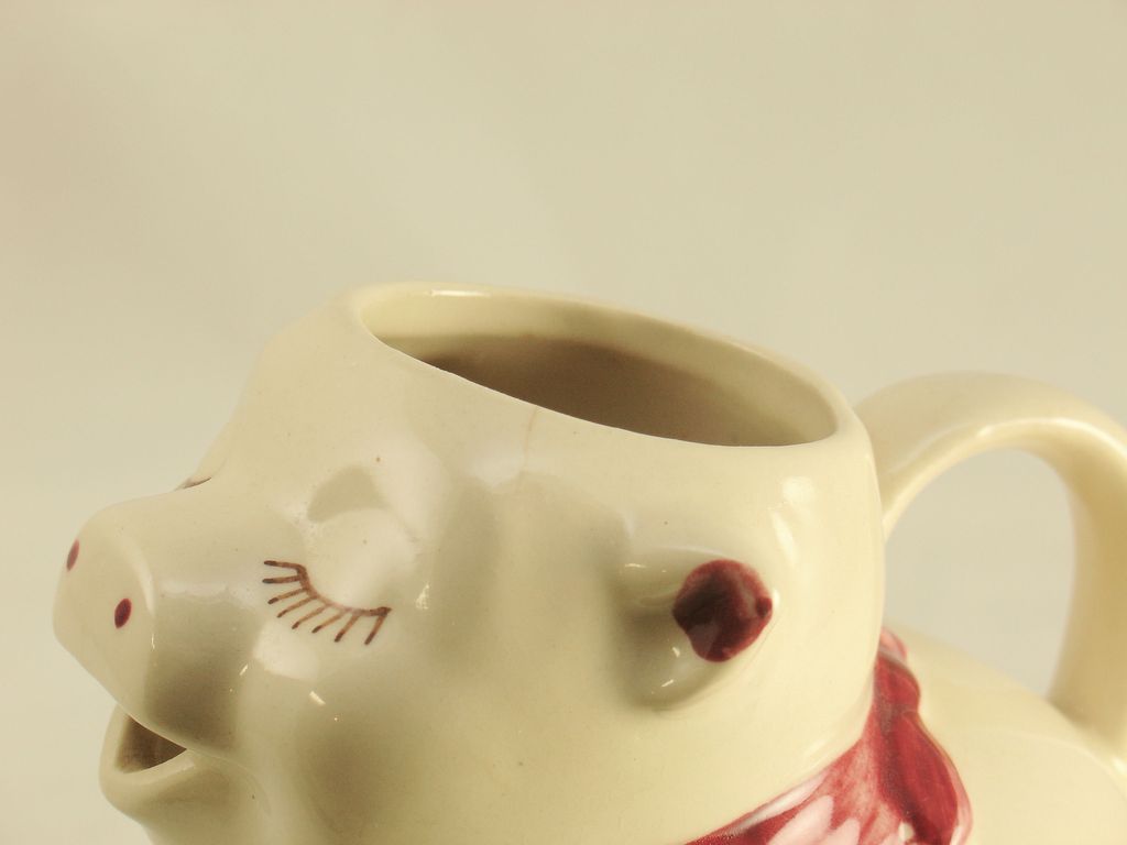 Shawnee Smiley Pig Cloverbud Creamer C. 1940 Shawnee Smiley Pig Cloverbud Creamer C. 1940
