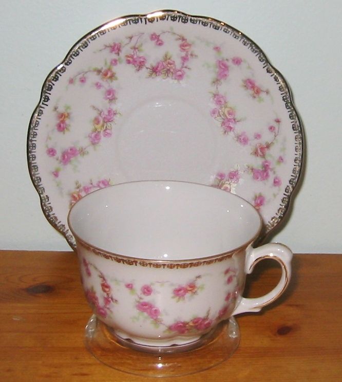 Schumann - Original Bridal Rose - Teacup Set Schumann - Original Bridal Rose - Teacup Set