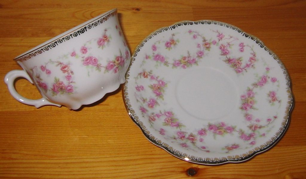 Schumann - Original Bridal Rose - Teacup Set Schumann - Original Bridal Rose - Teacup Set