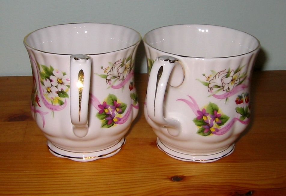 Royal Albert - Our Emblems Dear - Coffee Mugs (2) Royal Albert - Our Emblems Dear - Coffee Mugs (2)