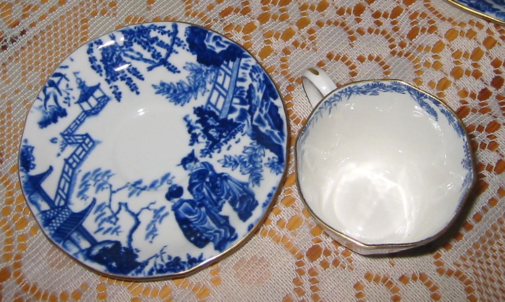 Royal Crown Derby - Blue Mikado - Demitasse Set ca1926 Royal Crown Derby - Blue Mikado - Demitasse Set ca1926